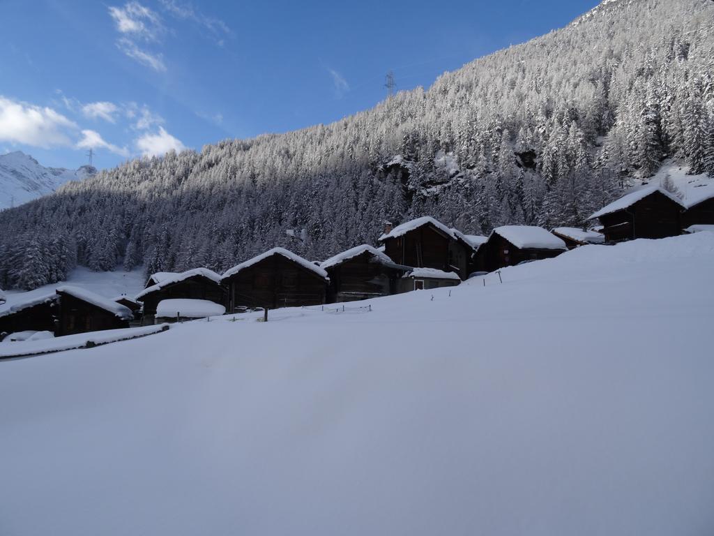 Apartments Carmena Saas-Grund Exterior photo